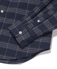 Load image into Gallery viewer, Essential Shirt - Final Sale
